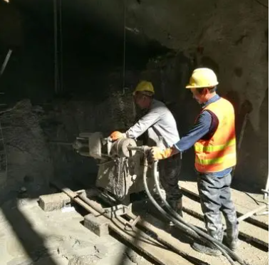 仓山水下抗分散灌浆料特点 水下不分散注浆料介绍